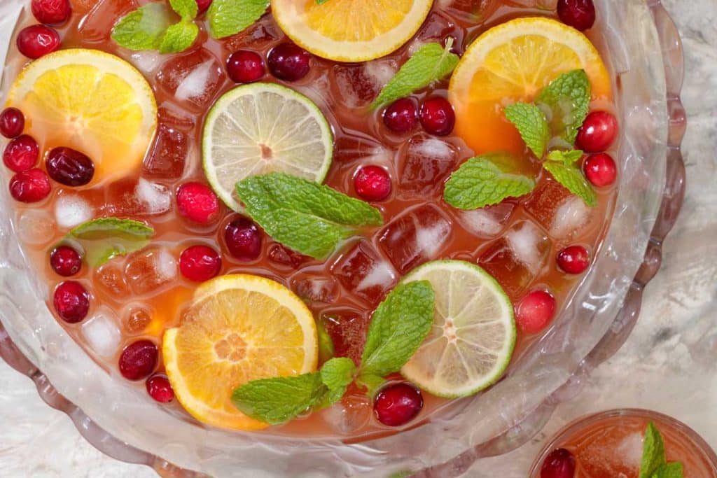 Préparer un punch pour 40 personnes : quantités par ingrédient et service sécurisé découvrez notre recette de punch pour 40 personnes, idéale pour vos grandes fêtes et soirées. facile à préparer, rafraîchissant et convivial, ce punch ravira tous vos invités !