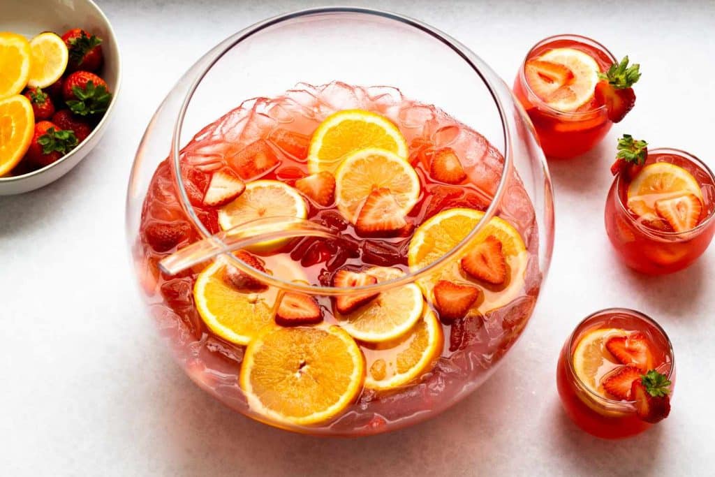 Préparer un punch pour 40 personnes : quantités par ingrédient et service sécurisé découvrez la recette idéale de punch pour 40 personnes : ingrédients, préparation et astuces pour réussir votre boisson festive et ravir tous vos invités.